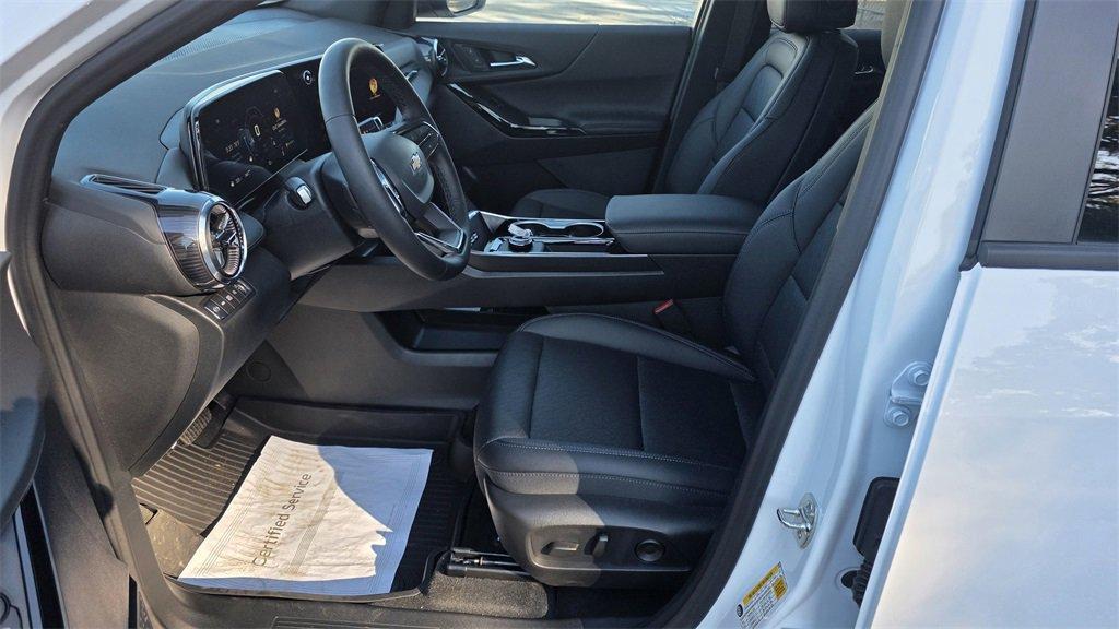 new 2026 Chevrolet Equinox car, priced at $31,370