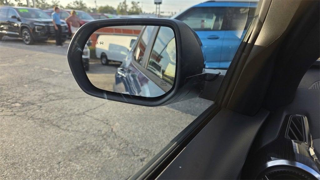 new 2026 Chevrolet Equinox car, priced at $30,855