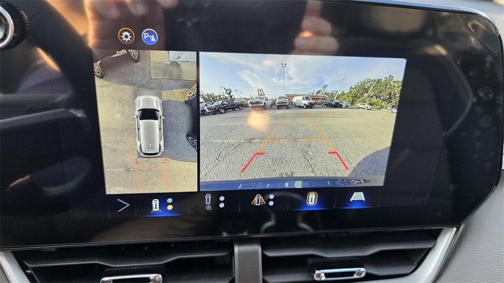 new 2026 Chevrolet Equinox car, priced at $30,855