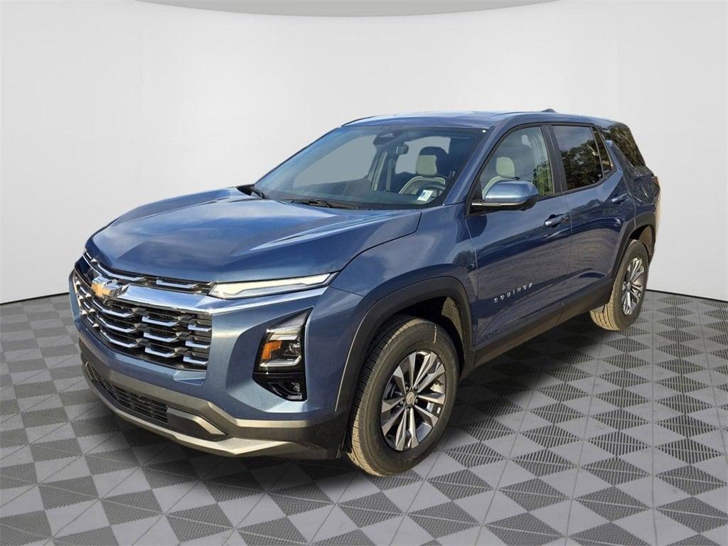 new 2026 Chevrolet Equinox car, priced at $30,855