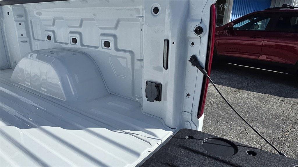 new 2025 Chevrolet Silverado 1500 car, priced at $48,585