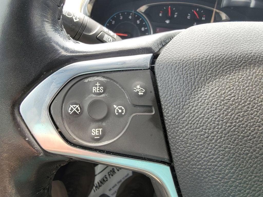 used 2022 Chevrolet Traverse car, priced at $21,658