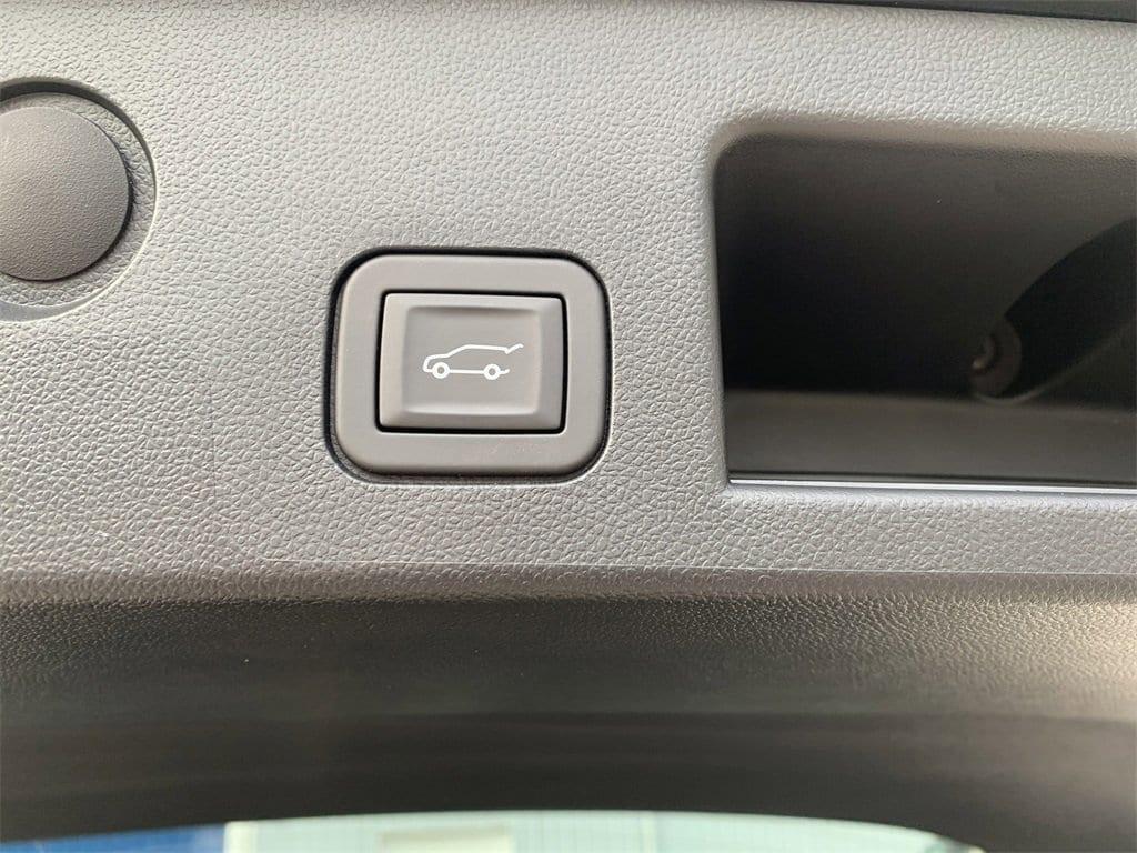 new 2025 Chevrolet Equinox car, priced at $32,985