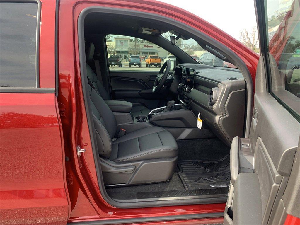 new 2026 Chevrolet Colorado car, priced at $43,605