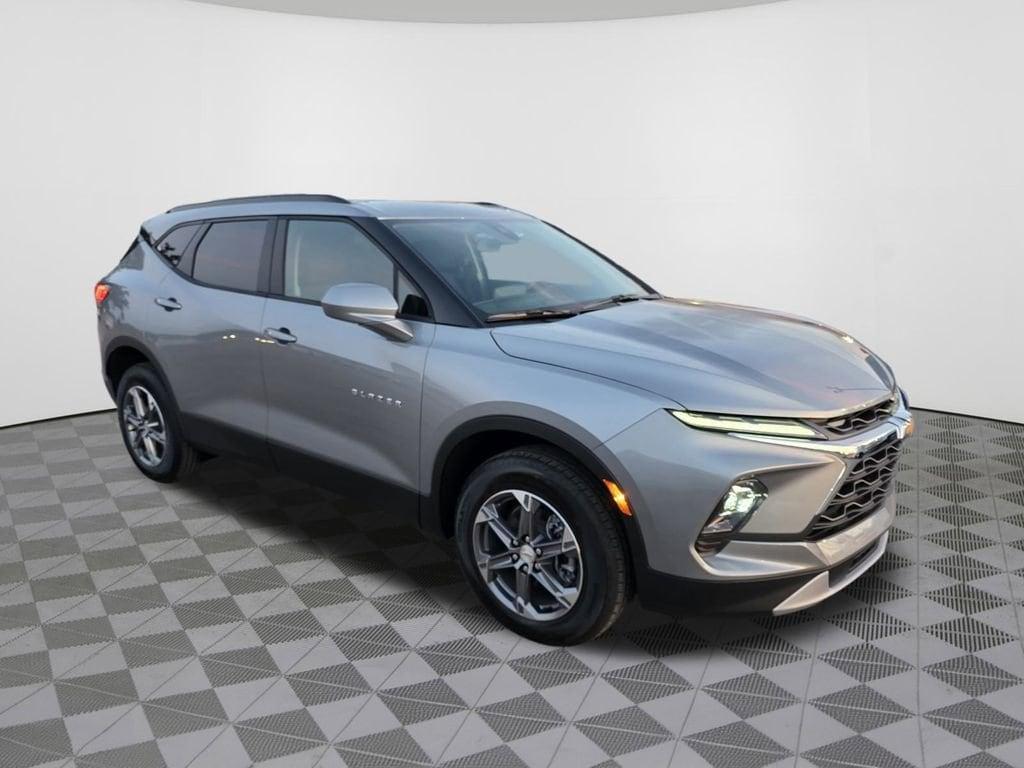 new 2026 Chevrolet Blazer car, priced at $35,810