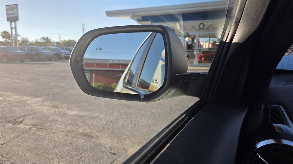 new 2026 Chevrolet Equinox car, priced at $33,710