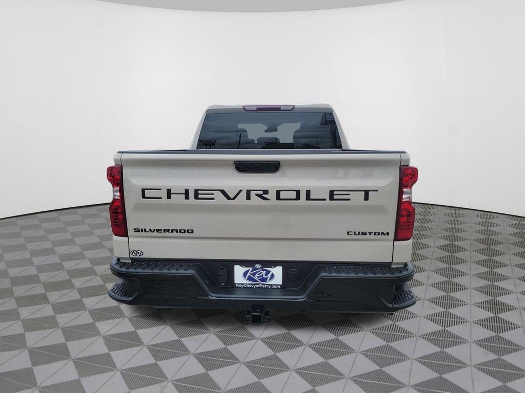 new 2026 Chevrolet Silverado 1500 car, priced at $47,560
