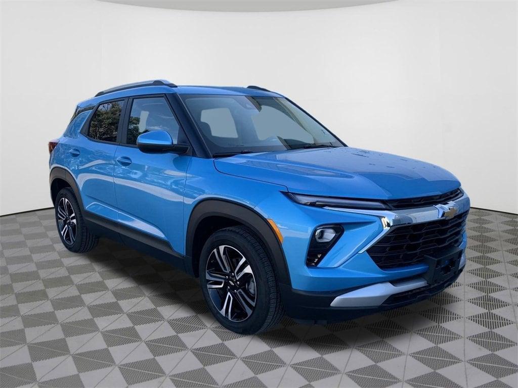 new 2025 Chevrolet TrailBlazer car, priced at $26,465