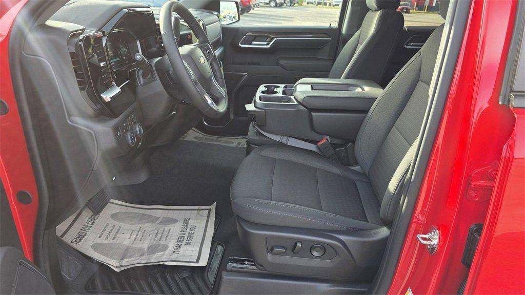 new 2026 Chevrolet Silverado 1500 car, priced at $42,495