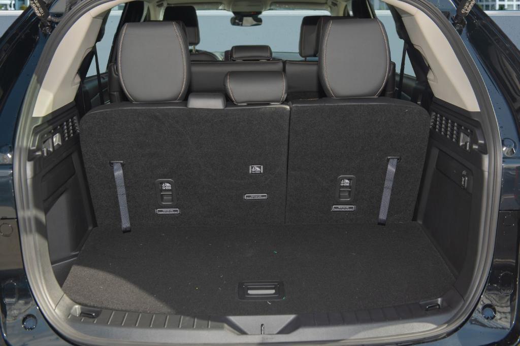 new 2026 Mazda CX-90 car, priced at $42,555