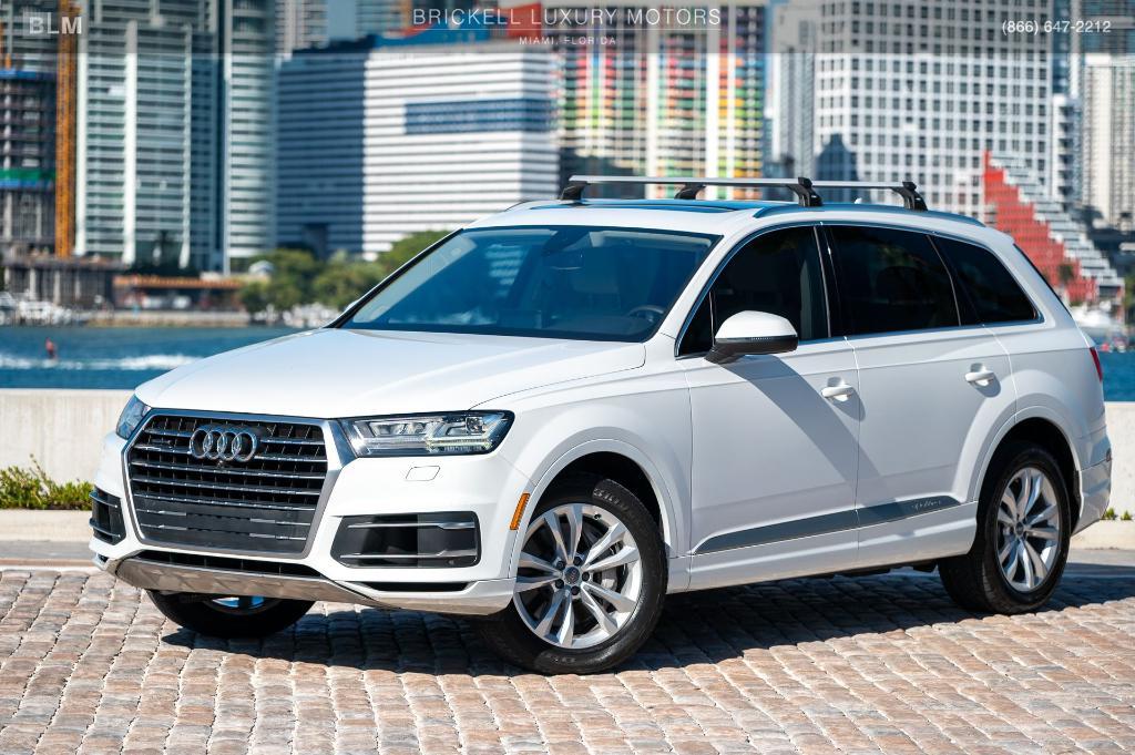 used 2019 Audi Q7 car, priced at $19,500