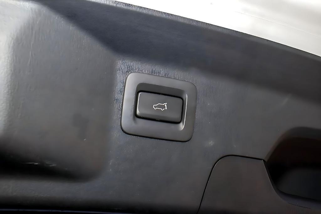 used 2023 Mazda CX-9 car, priced at $24,500