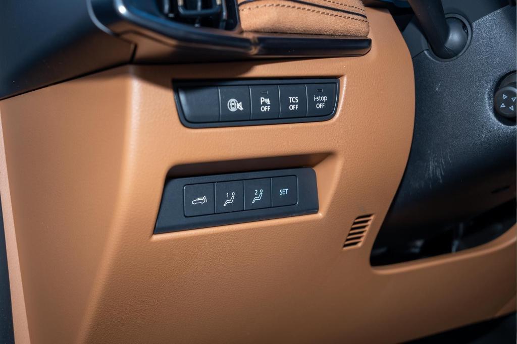 used 2025 Mazda CX-70 car, priced at $47,172