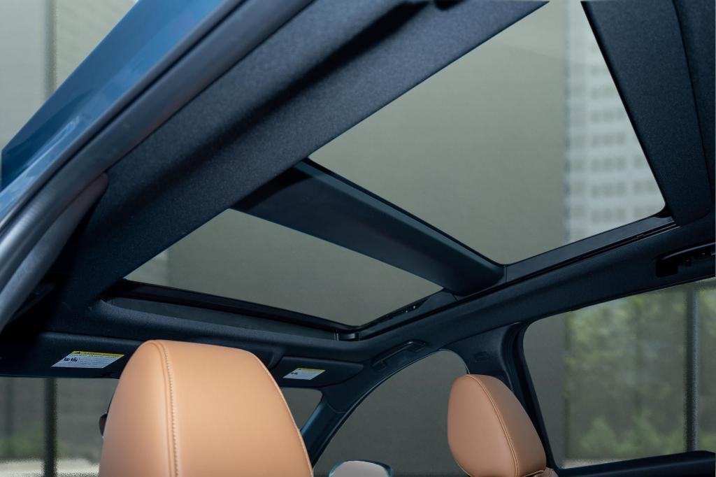 used 2025 Mazda CX-70 car, priced at $47,172