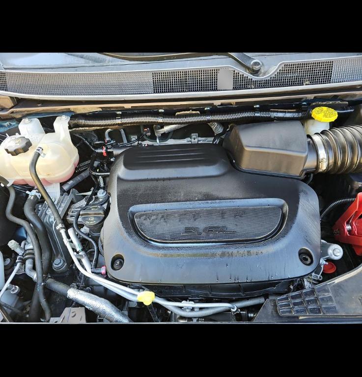 used 2023 Chrysler Pacifica car, priced at $24,000