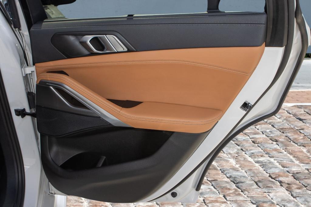 used 2023 BMW X6 car, priced at $38,200