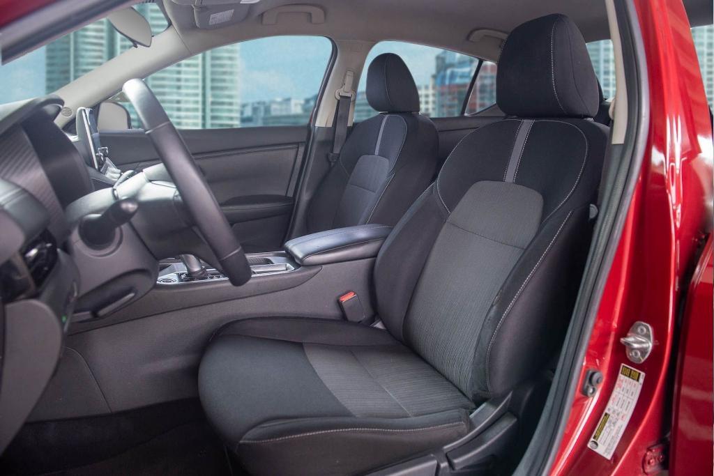 used 2021 Nissan Sentra car, priced at $10,900