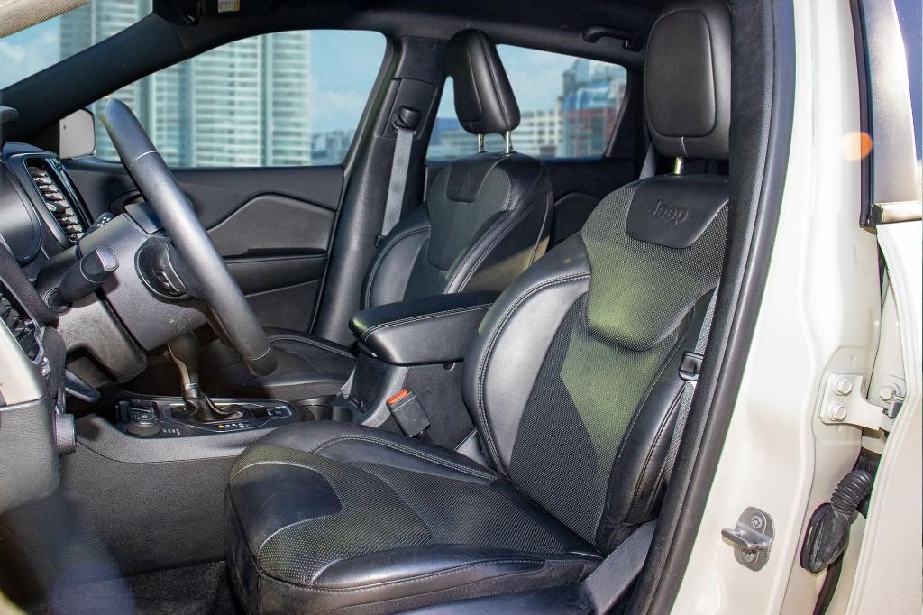 used 2019 Jeep Cherokee car, priced at $16,500