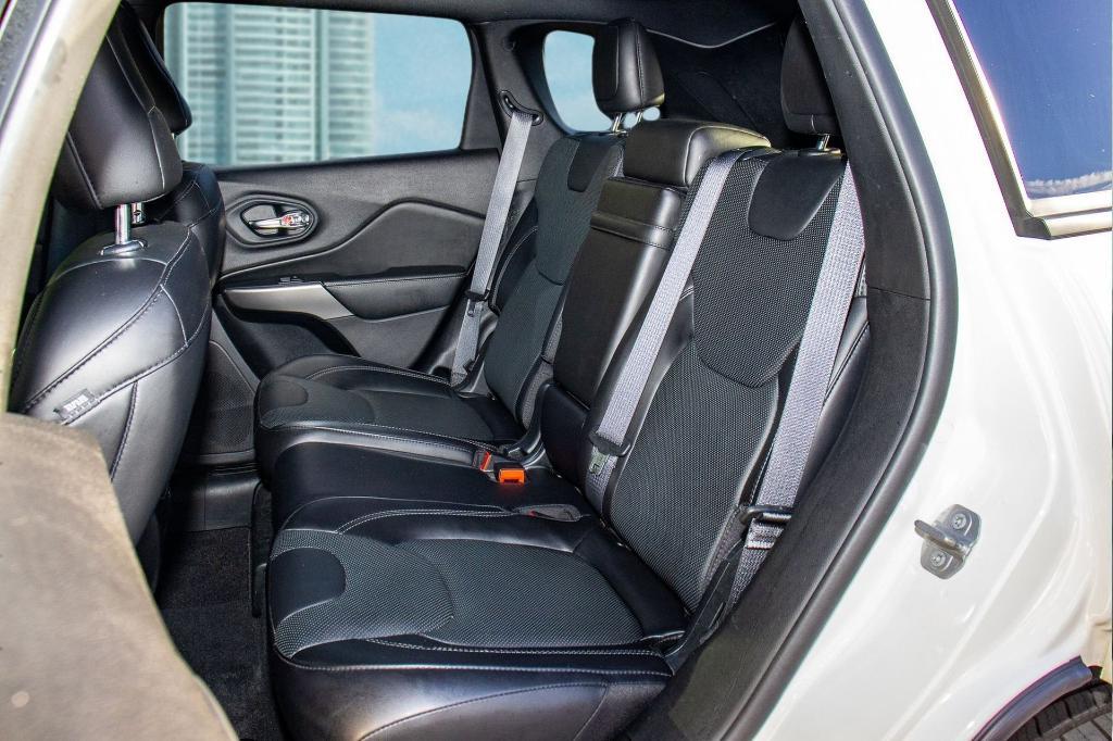 used 2019 Jeep Cherokee car, priced at $16,500