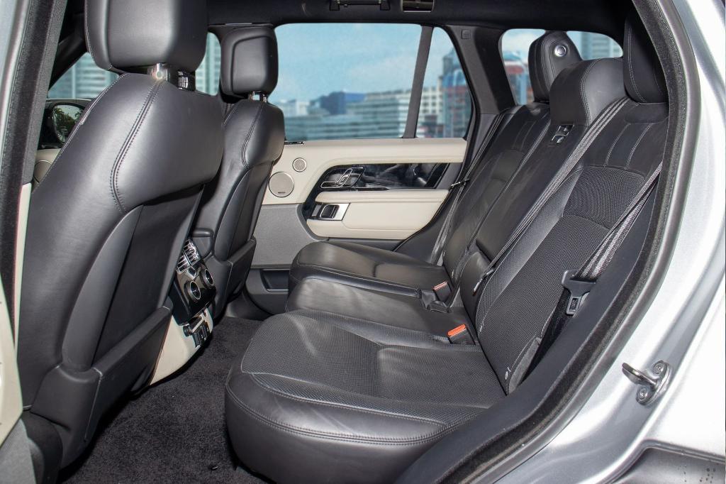 used 2018 Land Rover Range Rover car, priced at $26,900