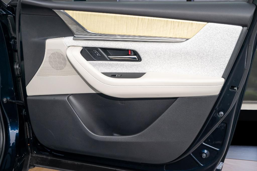 used 2025 Mazda CX-90 car, priced at $44,625