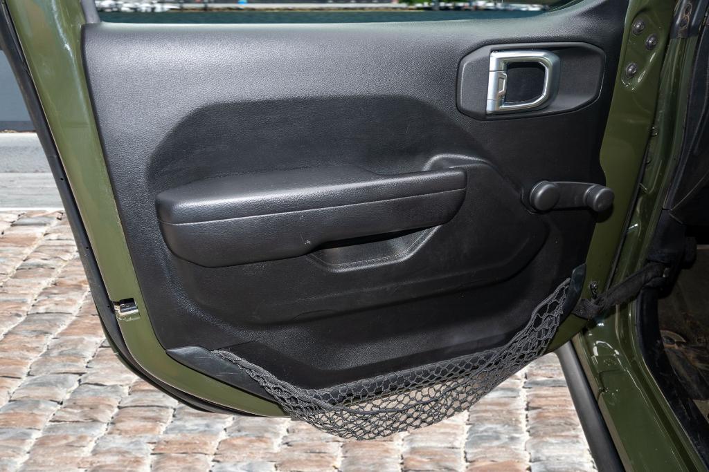 used 2021 Jeep Gladiator car, priced at $24,000