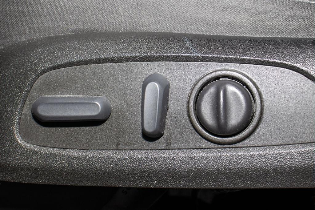 used 2022 Chevrolet Traverse car, priced at $23,320