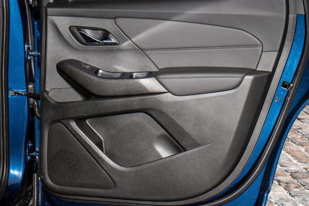 used 2022 Chevrolet Traverse car, priced at $23,320