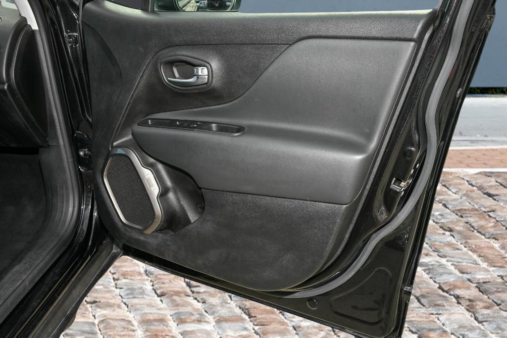 used 2022 Jeep Renegade car, priced at $12,500