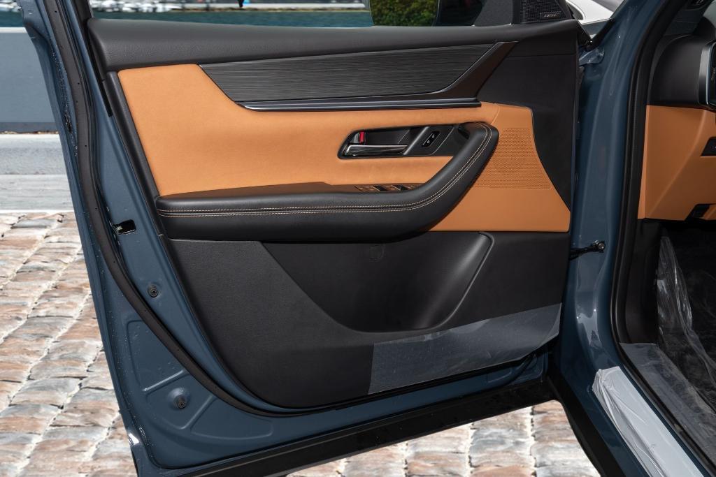 new 2026 Mazda CX-70 car, priced at $57,720