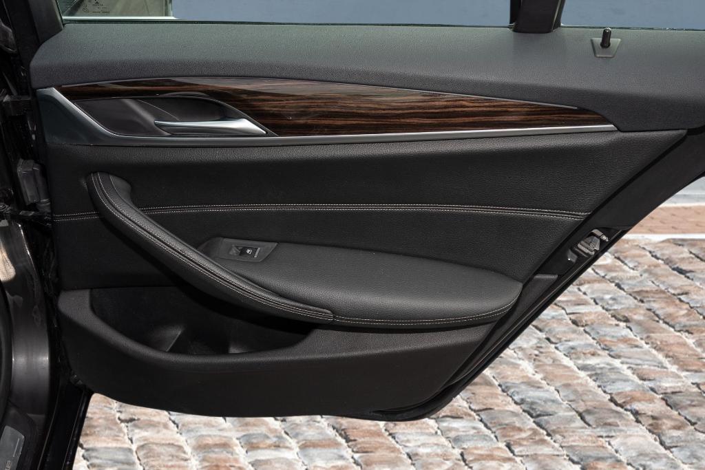 used 2019 BMW 530 car, priced at $18,500