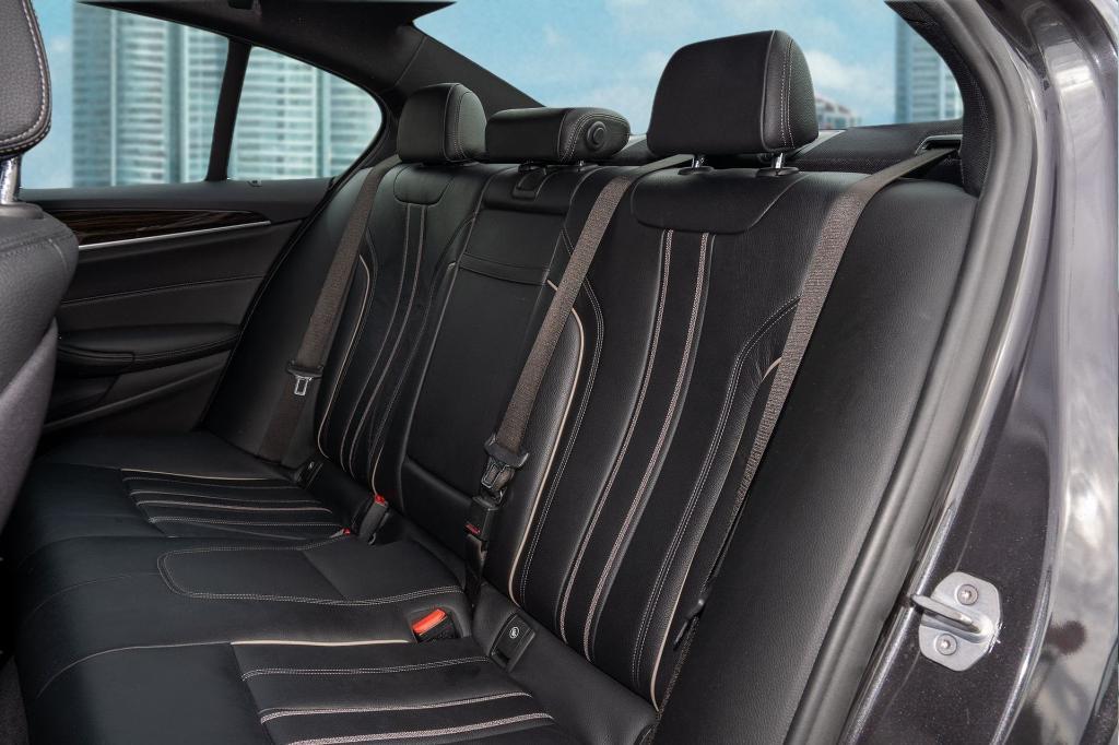 used 2019 BMW 530 car, priced at $18,500