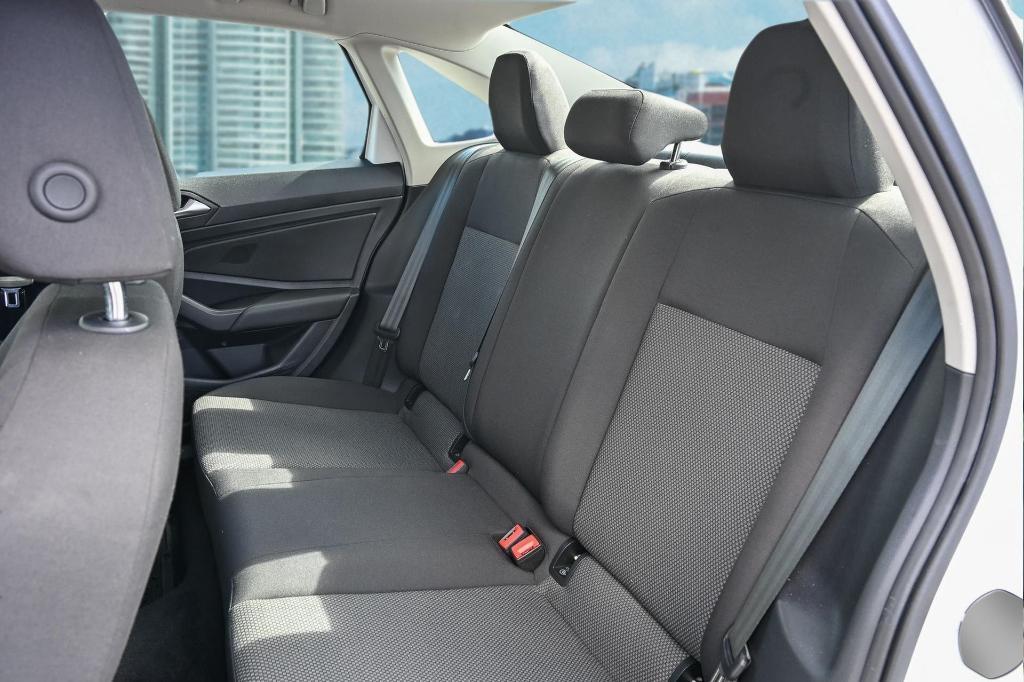 used 2021 Volkswagen Jetta car, priced at $12,600