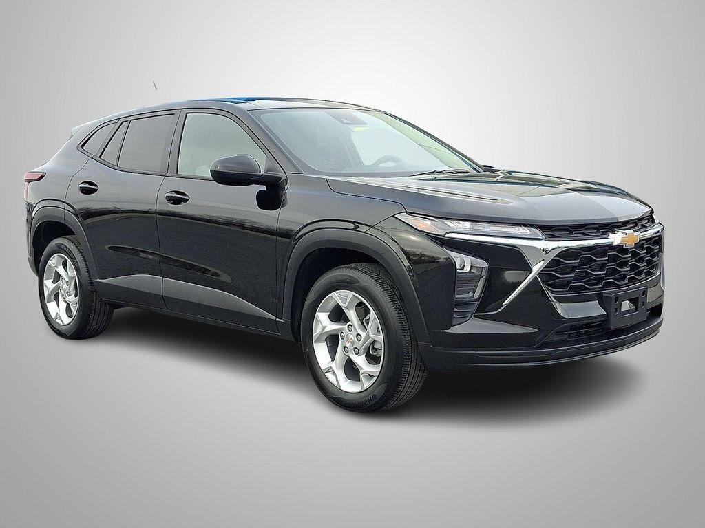 used 2024 Chevrolet Trax car, priced at $21,895