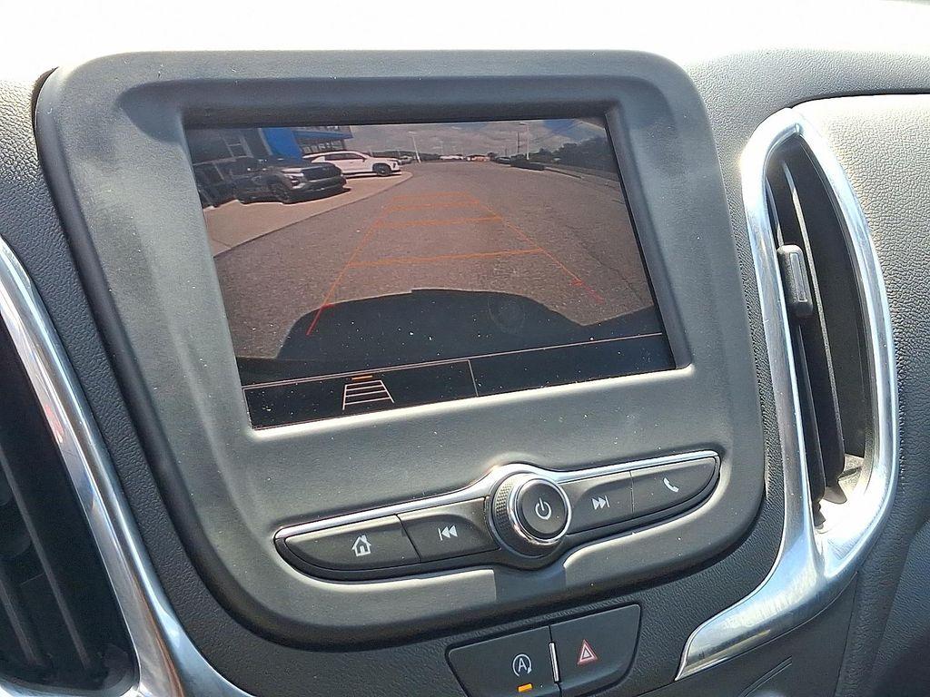 used 2022 Chevrolet Equinox car, priced at $22,890