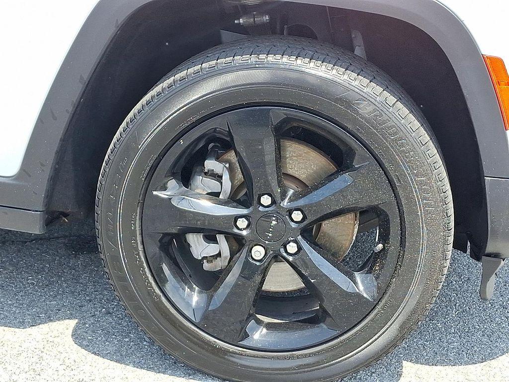 used 2022 Jeep Grand Cherokee L car, priced at $27,087