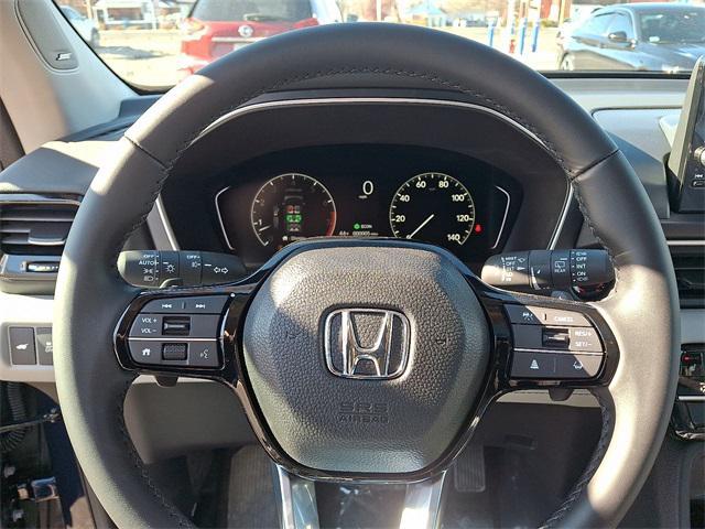 new 2025 Honda Pilot car, priced at $51,825