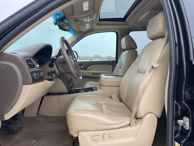 used 2009 Chevrolet Suburban car, priced at $9,499