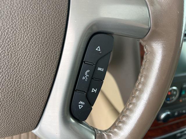 used 2009 Chevrolet Suburban car, priced at $9,499