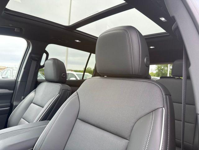 new 2026 Buick Enclave car, priced at $47,249