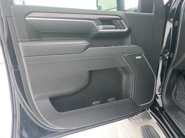 used 2025 Chevrolet Silverado 3500 car, priced at $66,016