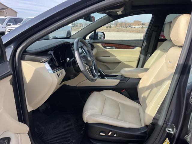 used 2018 Cadillac XT5 car, priced at $21,897