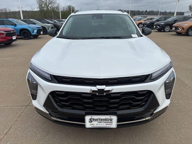 new 2026 Chevrolet Trax car, priced at $25,999
