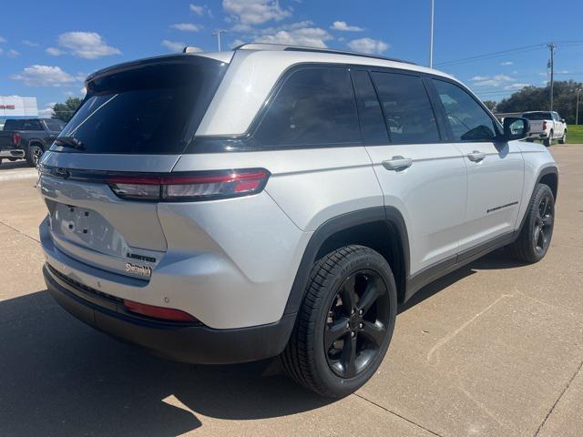 used 2024 Jeep Grand Cherokee car, priced at $30,914