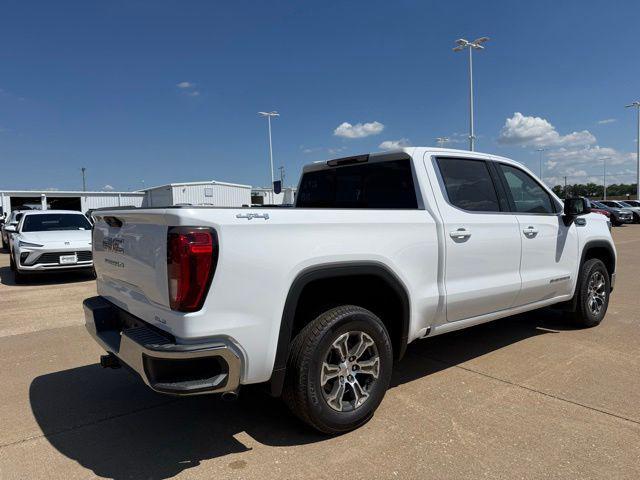 new 2026 GMC Sierra 1500 car, priced at $54,595