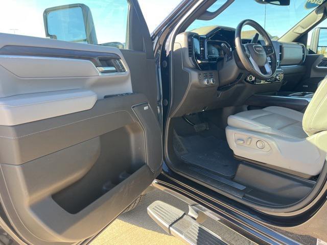 used 2024 GMC Sierra 2500 car, priced at $58,576