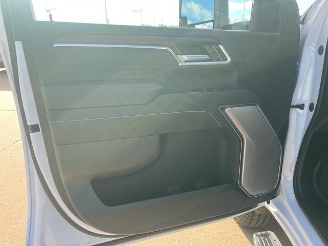 new 2026 GMC Sierra 2500 car, priced at $85,757