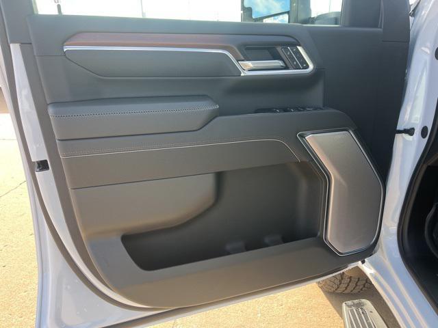 new 2026 GMC Sierra 2500 car, priced at $85,757