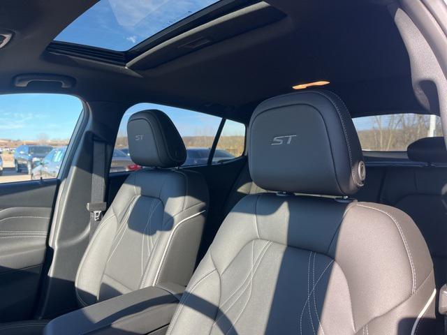 new 2026 Buick Envista car, priced at $29,293