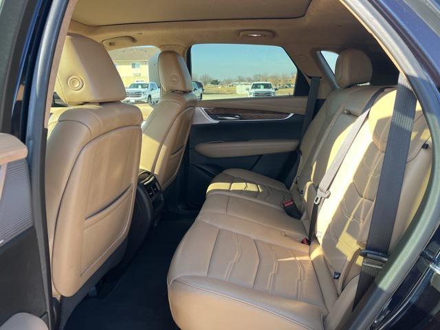 used 2022 Cadillac XT5 car, priced at $35,703